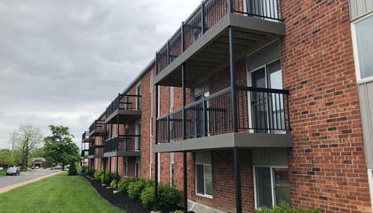 Sugar Grove Square